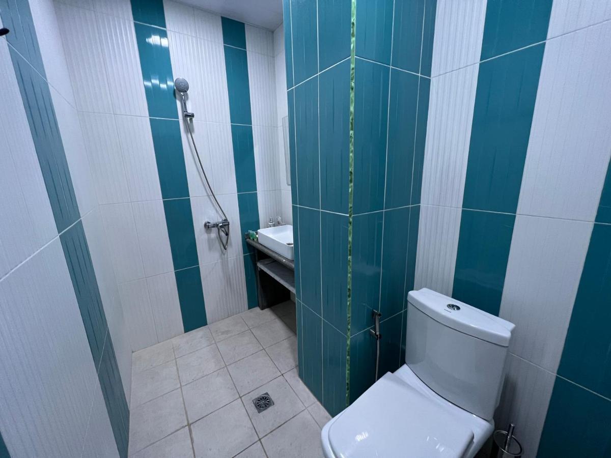 Rp Hotel  Yerevan Bagian luar foto