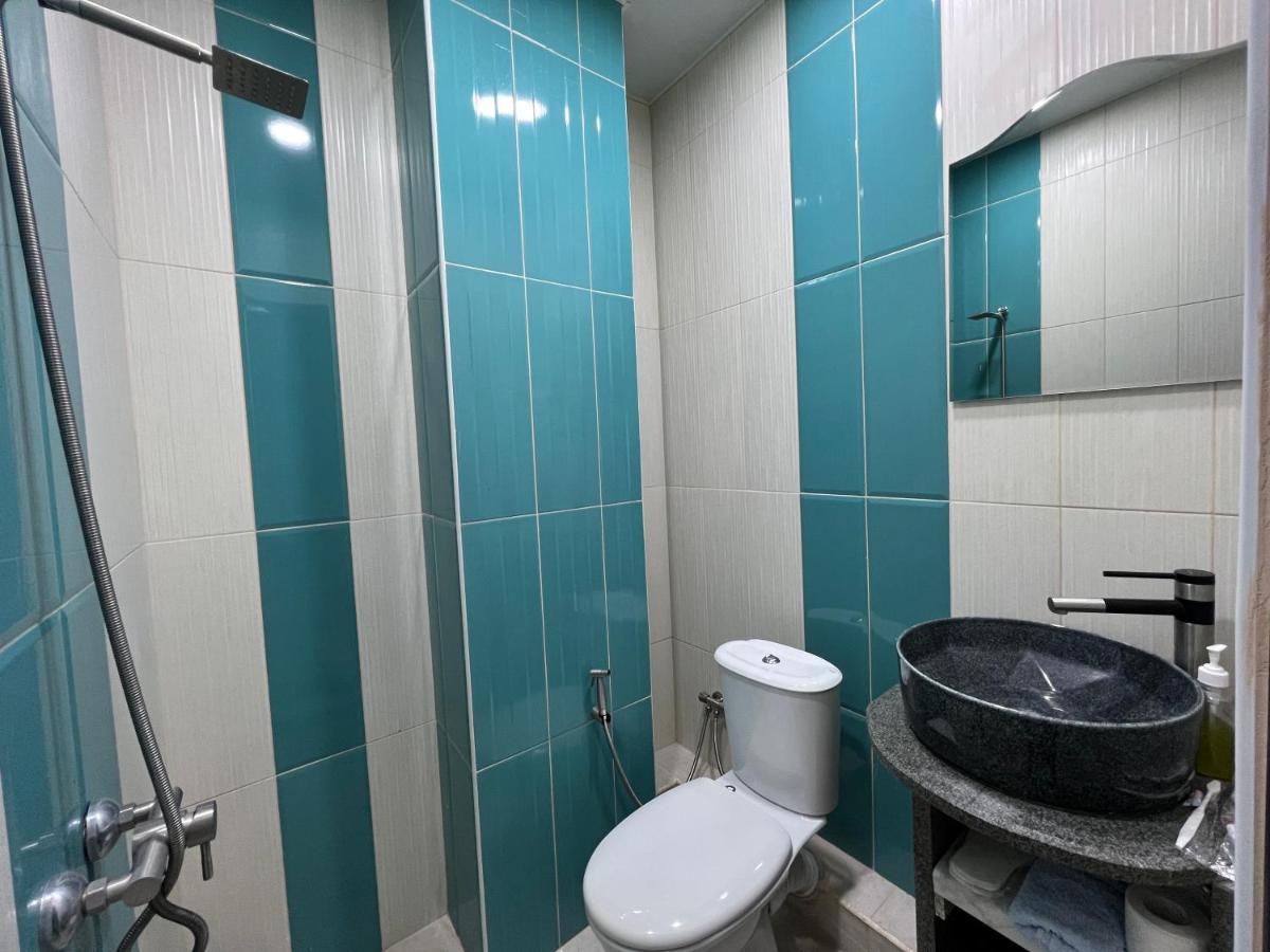 Rp Hotel  Yerevan Bagian luar foto